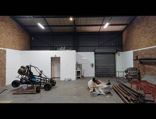 INDUSTRIAL PROPERTY TO RENT IN HENNOPSPARK